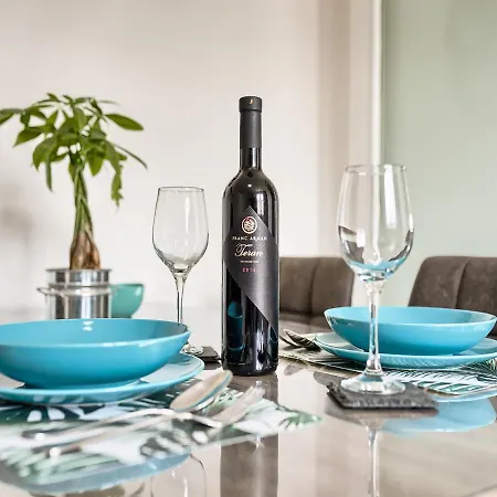 Joelle Appartamento Pola