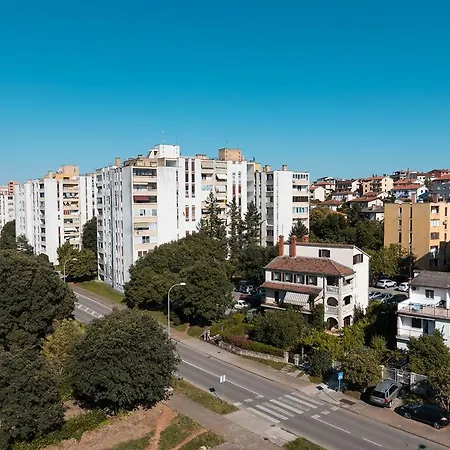 Joelle Apartamento *