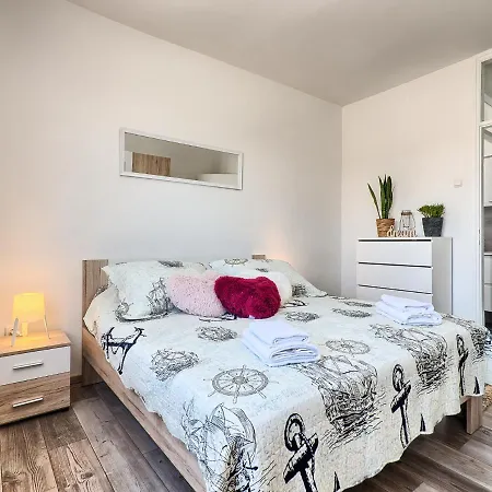 Joelle Apartament